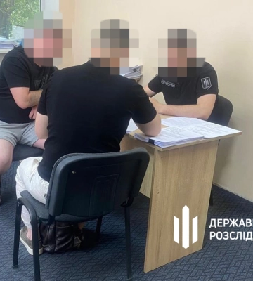 В Одесі затримали чоловіка, який вимагав $25 тисяч за "покупку" роботи в СБУ