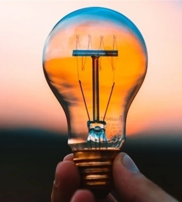 Новые отключения в четырех областях — Укрэнерго