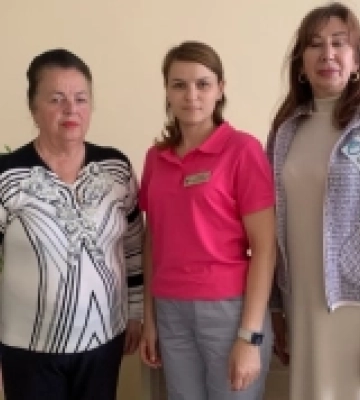 На Волині громадам передали п’ять нових спеціальних шкільних автобусів