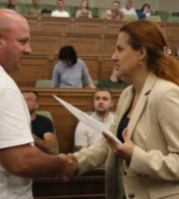 Волинським ветеранам війни вручили сертифікати на придбання житла