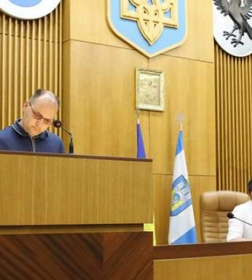 Ивано-Франковский горсовет обратился к президенту и правительству с требованием запретить аборты