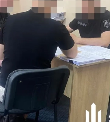 Незаконно виплатив майже мільйон гривень бойових: викрито командира батальйону на Донеччині, - ДБР. ФОТО