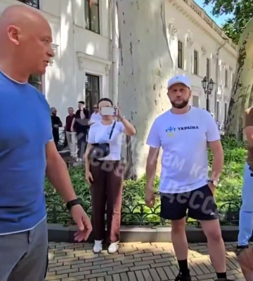 "Одесса — не русский город": Труханов выругался матом при жителях города (видео)