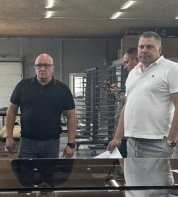 Підприємство на Рівненщині за зміну виготовляє до 20 дверей