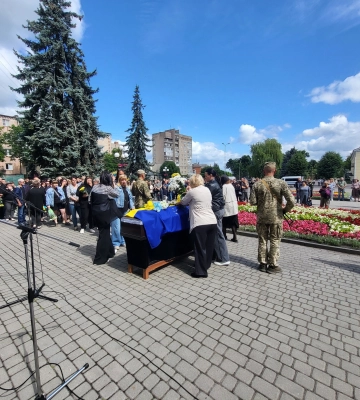 Надію родини змінила страшна звістка: на Волині попрощалися з Героєм Віктором Дорощуком, який довгий час вважався зниклим&amp;hellip;