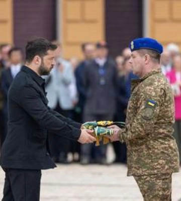 Президент України з нагоди Дня Конституції нагородив Полтавську бригаду