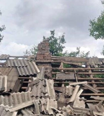 Зруйновані будинки та постраждалі жінки: ворог атакував Дніпропетровщину