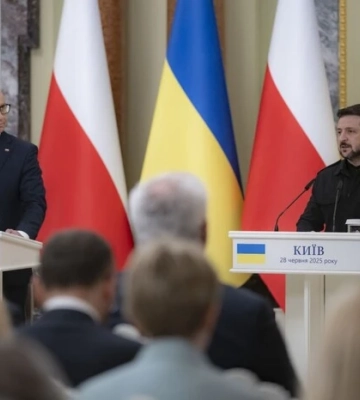Дуда про свого наступника та Україну: «з-за президентського столу світ виглядає трохи інакше»