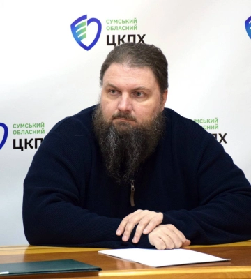 Лікар Злиденний із Сум працював на восьми роботах і має майже 2 млн грн зарплатні