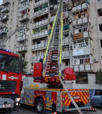 Полностью разрушенный колледж: в Смеле ракеты били только по мирным целям