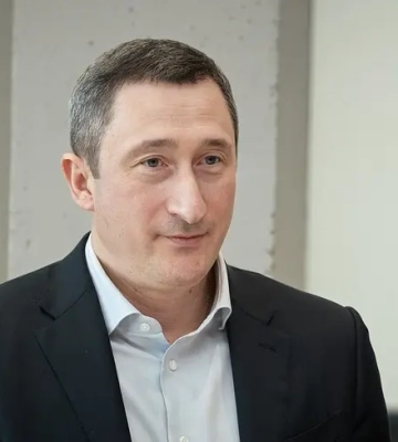 Совладелец &quot;Квартал 95&quot; Миндич, который выехал из Украины, планирует встретиться с Чернышовым — источники ZN.UA