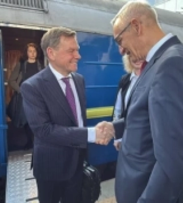 Новий очільник МЗС Німеччини вперше прибув в Україну