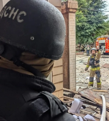 Россияне ударили по Кривому Рогу - есть раненые и пожар. ФОТО