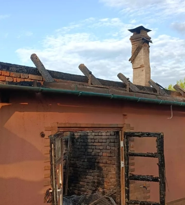 У селі Керецьки зайнявся дах помешкання