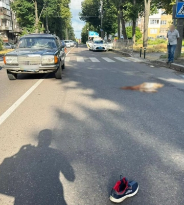У Рівному смертельна ДТП: на «зебрі» збили 48-річного чоловіка