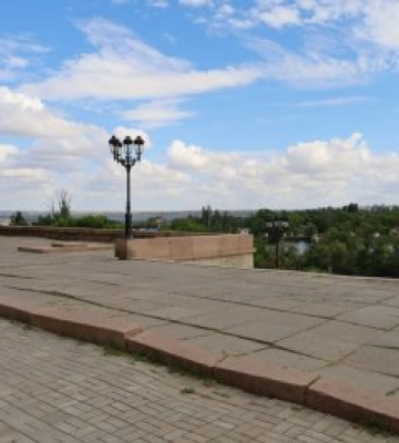 У Миколаєві відремонтують понівечене покриття Верхньої Набережної