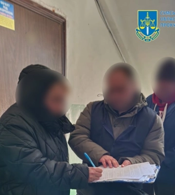 На Сумщині судитимуть жінку, яка змушувала жебракувати осіб вразливої категорії