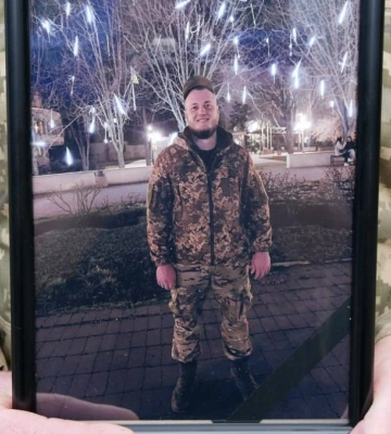 Роменська громада провела в останню путь воїна Андрія Бистра Роменська громада провела в останню путь воїна Андрія Бистра