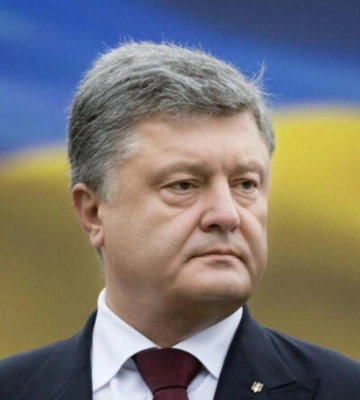 Занедбаний музей Шухевича: Порошенко критикує львівську владу