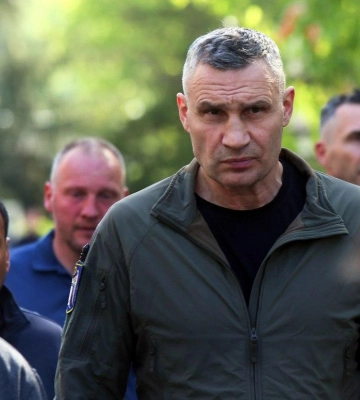 В Києві триває серйозна підготовка до зими: побудовано когенераційних установок на 60 МВт, ще 100 МВт - в процесі, - Кличко