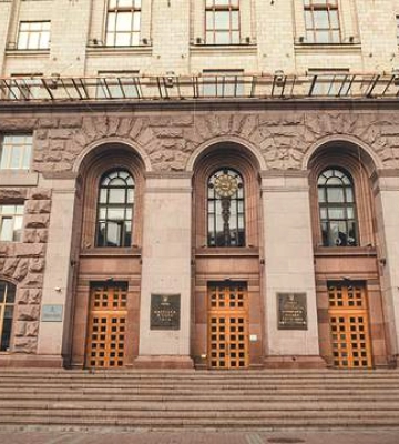 Кличко отстранил первого заместителя главы КГГА Николая Поворозника на время расследования