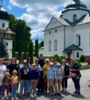 Військовослужбовці та їхні родини відвідали Крехівський монастир та Жовкву