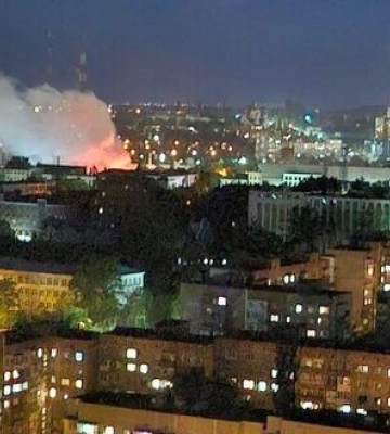 В окупованому Донецьку пролунали сильні вибухи: росіяни заявляють про відбиття ракет Storm Shadow. ВІДЕО+ФОТОрепортаж