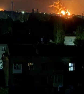 Дроны атакуют Луганск: весь город в пожарах, есть прилеты