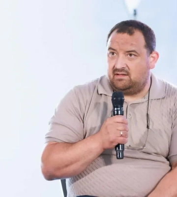 Політична відповідальність за "непрофесіоналів" у комітетах Верховної Ради лежить на фракціях – експерт Політична відповідальність за "непрофесіоналів" у комітетах Верховної Ради лежить на фракціях – експерт
