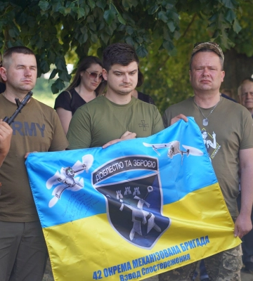 На Волині врятували чоловіка з палаючого будинку