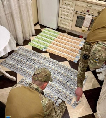 У Запоріжжі СБУ ліквідувала чергову схему втечі «ухилянтів» за кордон