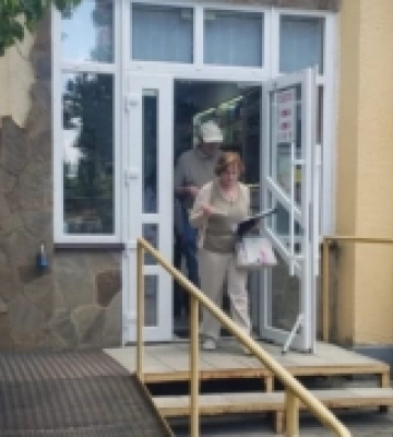 Аптеки у Вараші не пройшли перевірку на безбар’єрність