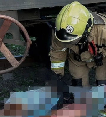 На Вінничині підлітка вразило електричним струмом на вагоні потяга: подробиці