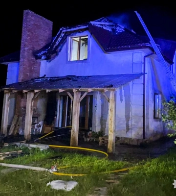 Чоловік підпалив будинок колишньої співмешканки на Рівненщині — поліція