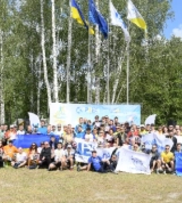 Понад 140 тисяч гривень на підтримку ЗСУ зібрали учасники велогонки на Рівненщині