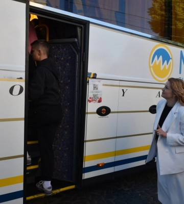 Діти загиблих Героїв та зниклих безвісти з Луцької громади вирушили на реабілітацію та відпочинок у США