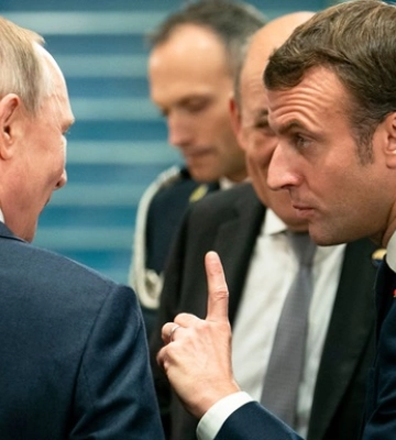 Путин и Макрон поговорили по телефону - Кремль
