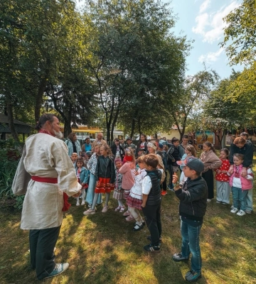 Стартував запис у одноденний етнотабір для дітей «Барви роду»