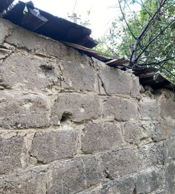 Через атаку "шахедами" сталися пожежі та є постраждала: ніч вибухів на Дніпропетровщині