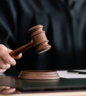 Суди стали частіше карати корупціонерів: хто отримав найсуворіший вирок Суди стали частіше карати корупціонерів: хто отримав найсуворіший вирок