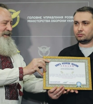 П’ять світових рекордів ГУР зафіксовано в Книзі рекордів України. Буданов отримав сертифікат