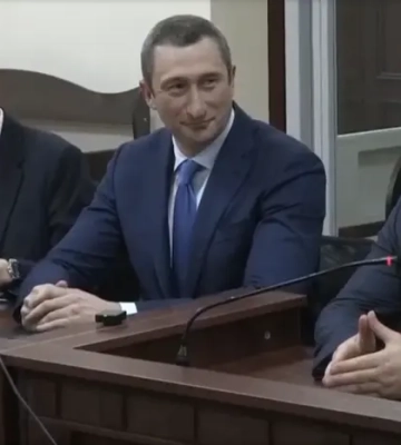 Суд відмовився відсторонити Чернишова з посади віцепрем’єра