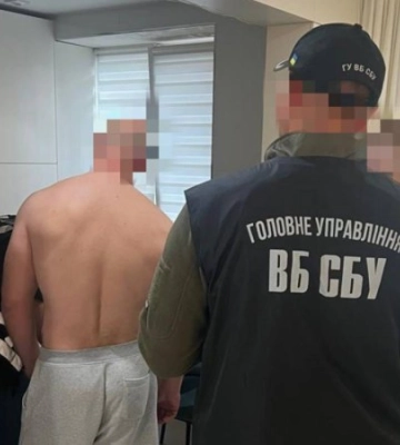 Полиция: Семья из Днепра организовала массовую подделку документов