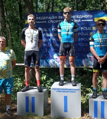 Черкащани посіли призові місця на змаганнях з велоспорту