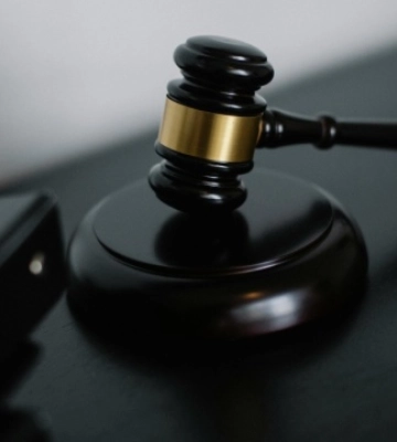 Справи Майдану — судитимуть колишнього міністра внутрішніх справ Захарченка та низку посадовців