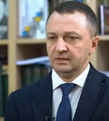 Кабмин уволил Тараса Кременя: сколько стоит работа языкового омбудсмана Кабмин уволил Тараса Кременя: сколько стоит работа языкового омбудсмана