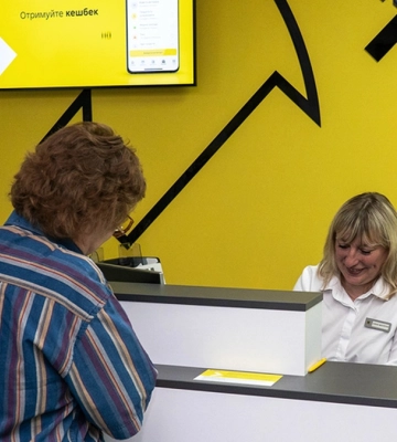 У харківському метро відкрилося підземне відділення банку 