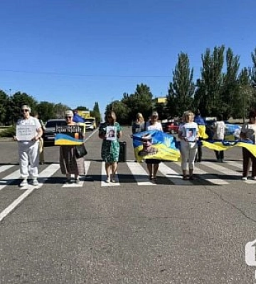 Кривой Рог почтил память погибших защитников минутой молчания