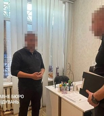 Работника ТЦК с Днепропетровщины подозревают в махинациях с военным учетом