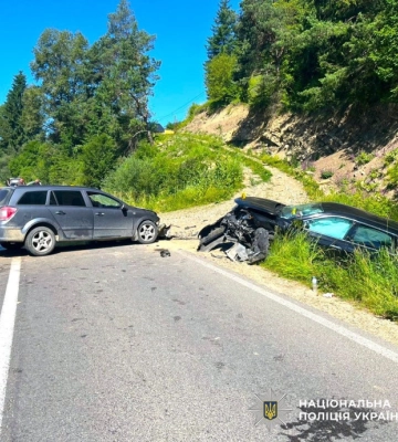 На Верховинщині внаслідок ДТП постраждали двоє водіїв та 8-річна дитина